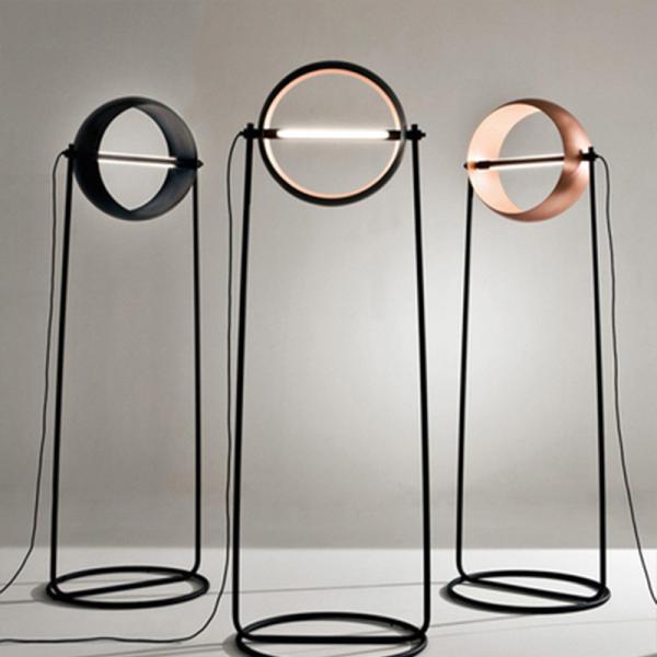 Designer creative metal doll Modern Led floor lamp modern minimalist study living room floor lamp(WH-MFL-101)