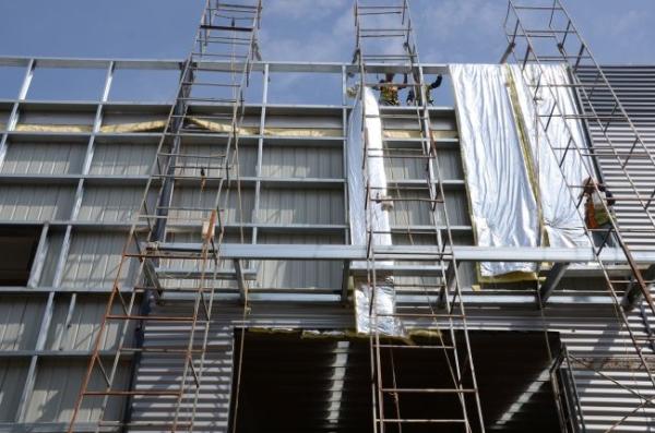 Quick Assembled Pre-Engineered Steel Structure Prefab Office Shopping Mall