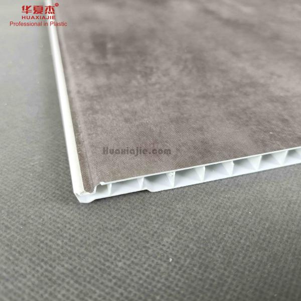 Décoration intérieure adaptée aux besoins du client imperméable de panneau de mur de PVC stratifiée avec le revêtement