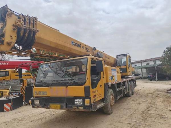 En bon état 2014 Xg modèle populaire 25t camion grue grue mobile équipement lourd d'occasion