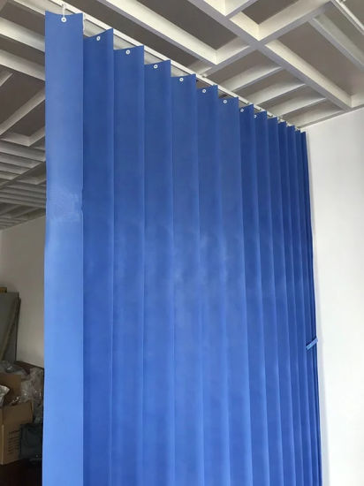 Ориентированное на заказчика высокопрочной ткани PP Nonwoven красочное для занавесов