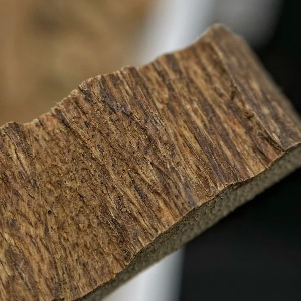 Pure OUD Agarwood Raw Material Essential Oil Extraction Incense Making Traditional Medicine