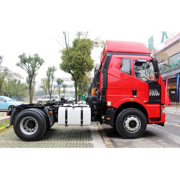 FAW J6M Heavy Duty Truck Trailer 350 HP Tractor 4X2