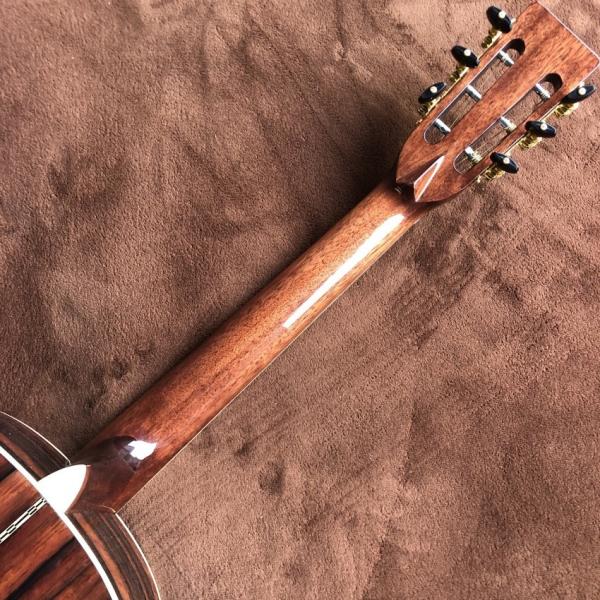 Custom J45 Body AAAA All Solid Wood Acoustic Guitar Sandalwood Back and Sides in Sunset Color with Classic Headstock Log