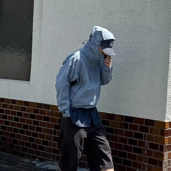 Custom Lightweight Casual Waterproof Jacket Zipp up Nylon Jacket with Hooded for Men Streetwear Cropped comfort Designer Jacket