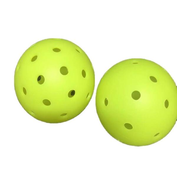 40 trous de rotation extérieure Durée rapide 40 boules de pickleball extérieures sans couture