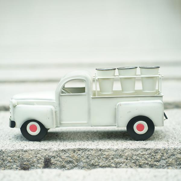 OEM Exquisite Metal Car Ornaments Iron Metal Home Decoration
