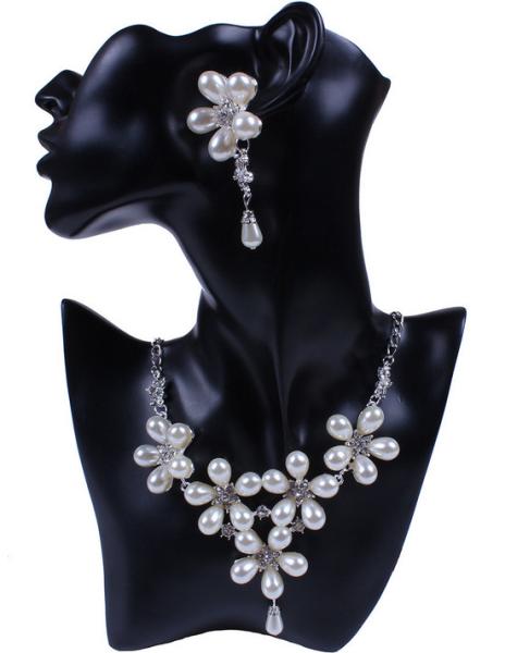 European and American fashion imitation pearl flower necklace elegant diamond bridal suite