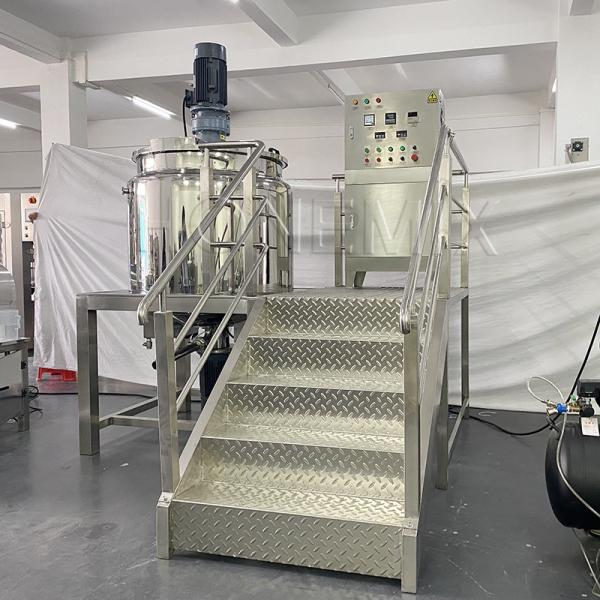 Movable Detergent Liquid Mixer Machine Automatic Jacketed Mixing Vessel