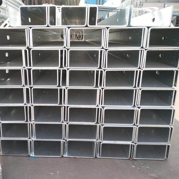 Barrière de circulation routière en acier U Channel Post de garde avec et certificat ISO9001 2008