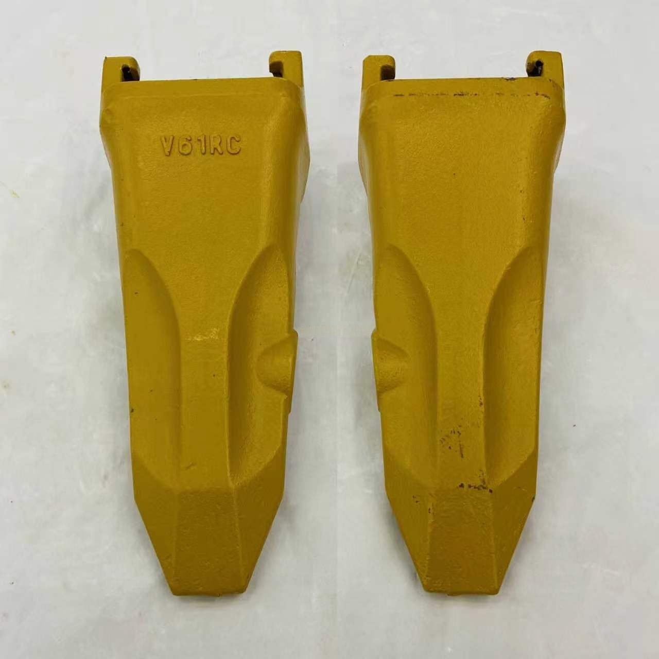 V61RC Super V Series V61 Rock Chisel Tip Excavator Teeth Bucket Tooth