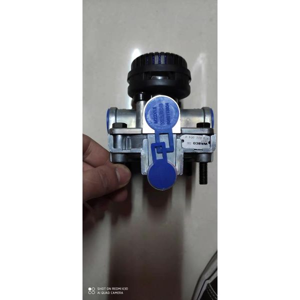 44080-E0280 44540-2320 S4454-02320 Brake valve FOR HINO 70