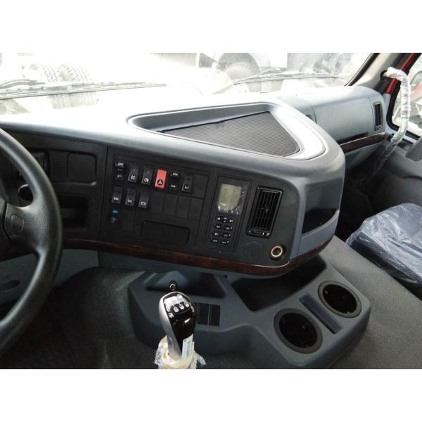 SINOTRUK HOWO Concrete Mixer Truck 10 CBM For Concrete Transportation