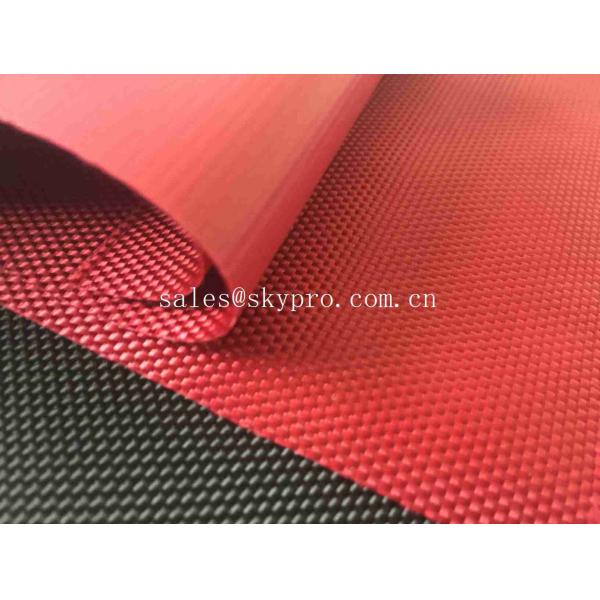 Покрашенная решением ткань Оксфорда красного покрытия водоустойчивая для сумки и