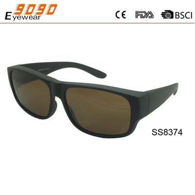 Retro sports sunglasses,made of plastic, UV 400 protection lens,suitable for men and women
