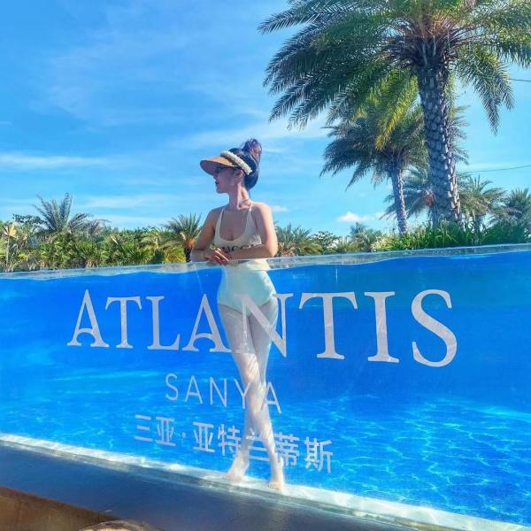 Ультрафиолетовая защита отливки толстых акриловых панелей для семейного бассейна Вилла бассейн