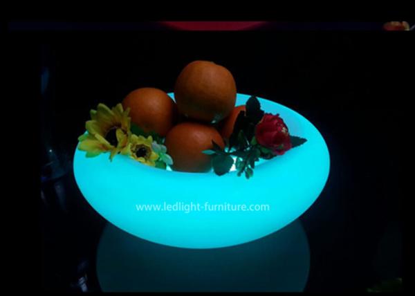 O fruto do diodo emissor de luz do RGB do plástico ilumina acima bandejas do cocktail para a decoração do evento do partido
