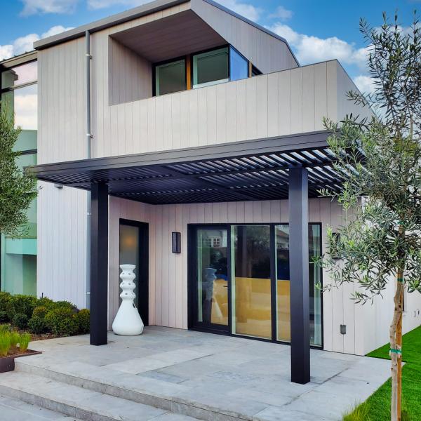 OEM / ODM Современная алюминиевая пергола с луверной крышей 3x4 3x3