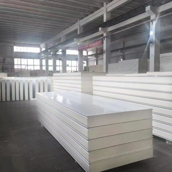 Metal Panel Insulated Sandwich Roofing Panels With PU Polyurethane Core