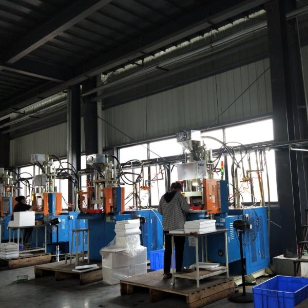 Imanes sinterizados modificados para requisitos particulares de la ferrita del bario para el aire acondicionado IATF 16949 del inversor