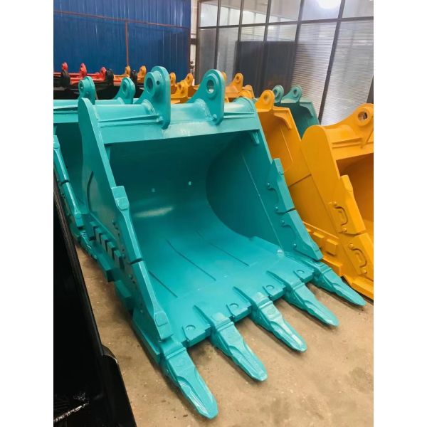 Heavy Duty Rock Bucket Mining Construction Buckets Customized OEM Quarry Machinery for 30-35T Excavator