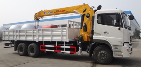 10 ton truck mounted crane telescopic boom crane for sale