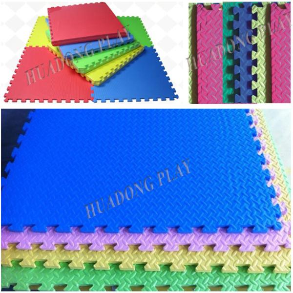 CE Certificate Outdoor Playground Flooring Good Ventilation 3cm Thickness