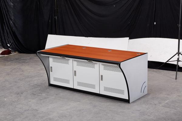 Commercial Furniture Three or More Person Control Center Desk for Computer Platform