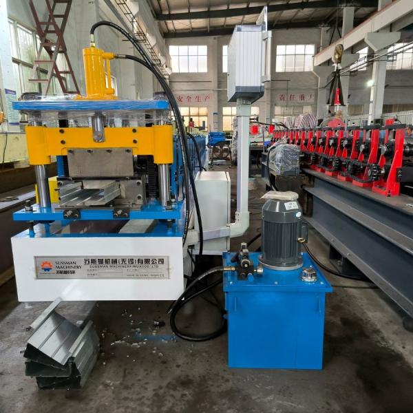 Gl Alumínio 0,7-1,2 mm espessura Metal Patio Cover Roof Flat Pan Roll Forming Machine