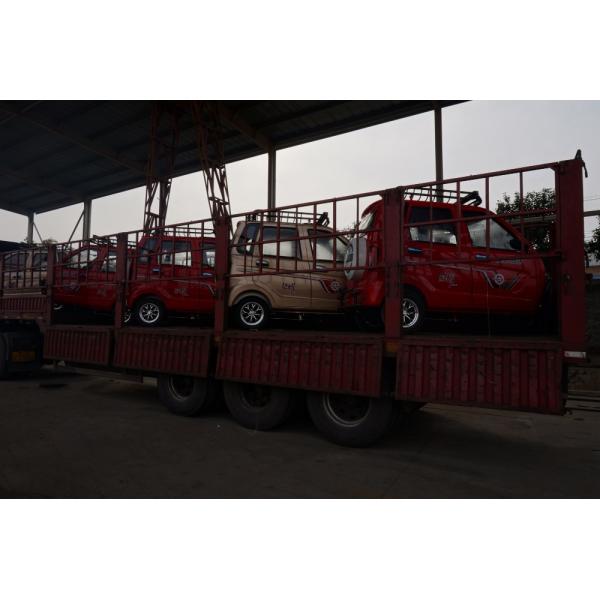 China New Model3 Wheel Gasoline Tricycle 200cc Taxi Moto Bajaj Tuk Rickshaw For Sale Enclosed Cabin Tricycle