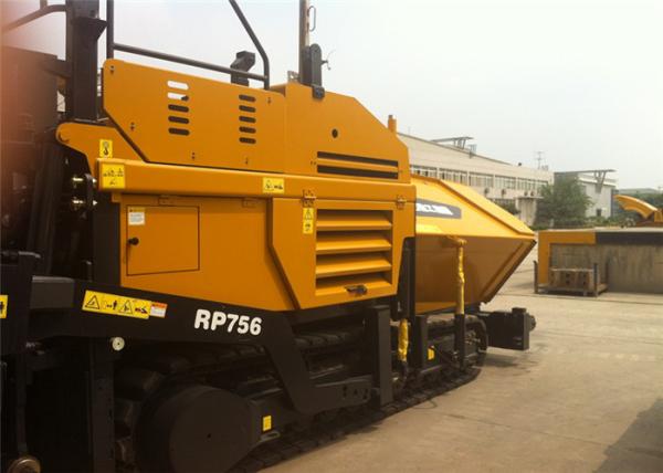 140KW Diesel Engine XCMG Concrete Asphalt Paver Machine With 330mm Pacing Thickness