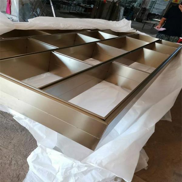 Best Selling Multi-Layer Shop Furniture Metal Display Stand Glossy Stainless Steel Gold Shoe Bag Display Rack