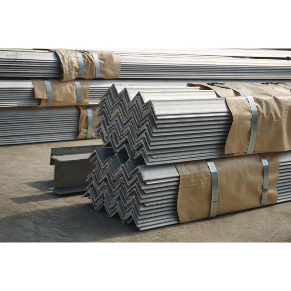 Iron Hot Rolled Steel MS Angles L Profile Equal 16mm Thickness