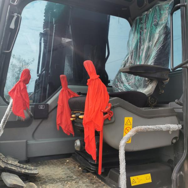 Korea Made Crawler Original Used Volvo EC210 EC210D Excavator in Good Condition 2022