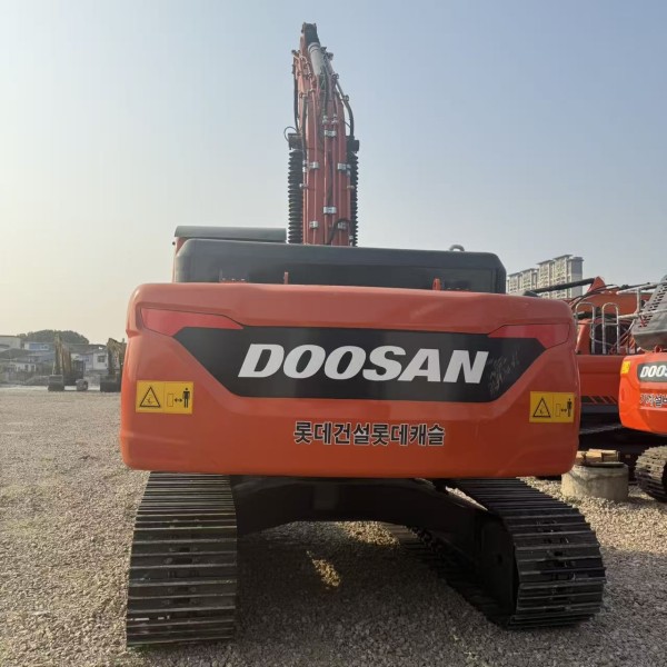 Full Hydraulic Used Excavator Dealer Doosan DX225LCA Crawler Digger Contractor Equipment