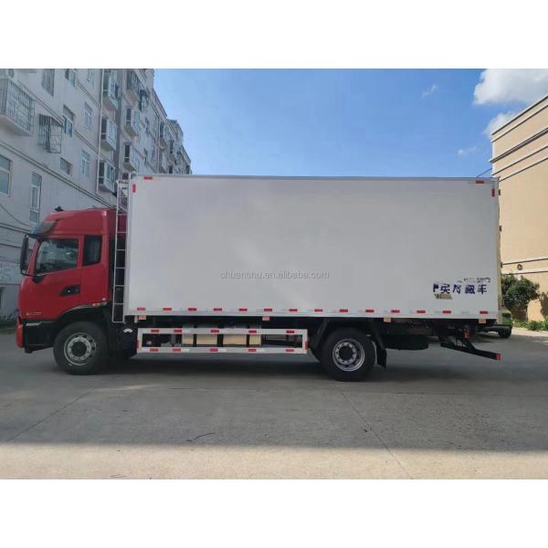 18 Tons Refrigerated Freezer Truck Cold Room Van Capacity Load 1 - 10T Dimensions