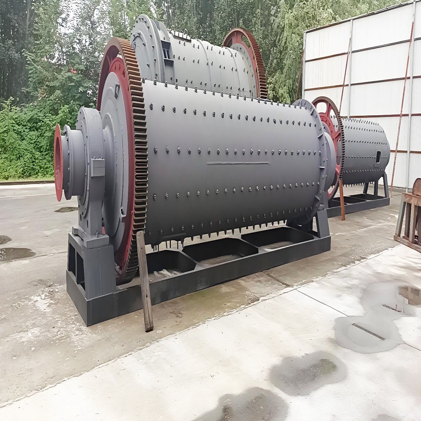 Mine Ball Mill with Capacity T/H 0.8-260tph and Test Installation Engineer Assigned