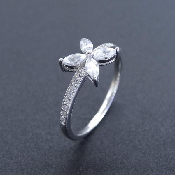 Simple Main Like Diamond Stone Wedding Rings Quadrilateral Shape