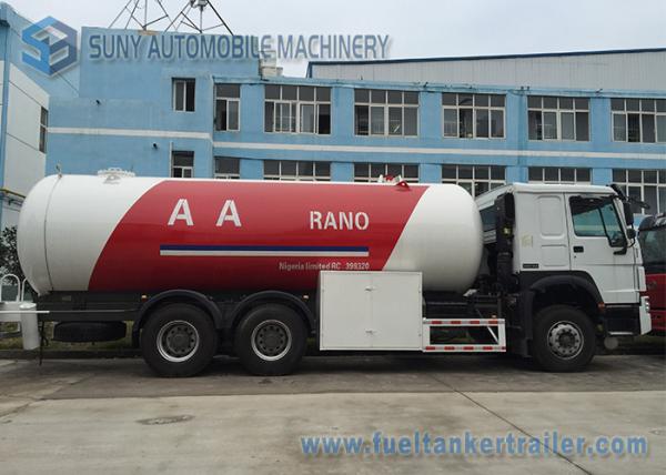 SINOTRUK HOWO 24m3 Bulk LPG Tank Trailer For Dispensing Cooking Gas
