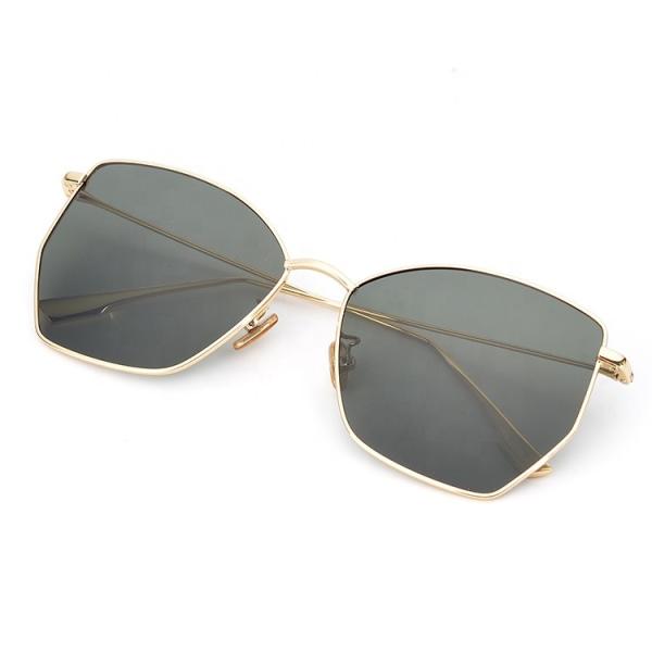 Polarized Lifestyle Sunglasses Stainless Steel Material Good Corrosion Resistance