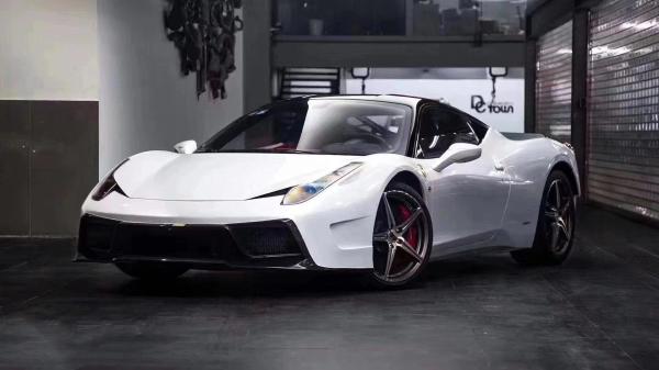 Pour la Ferrari 458 Kit de carrosserie en fibre de carbone 458 Style VORS mis à niveau avant et arrière pare-chocs Spoiler côté jupe Kit de carrosserie
