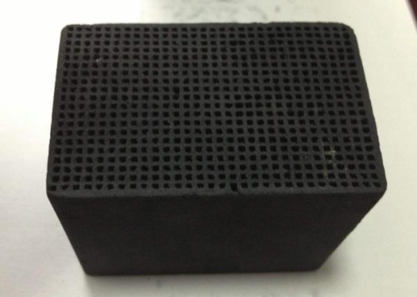 O favo de mel da remoção da poluição ativou o mg/G do valor de iodo 400-900 do carbono 100X100X30mm