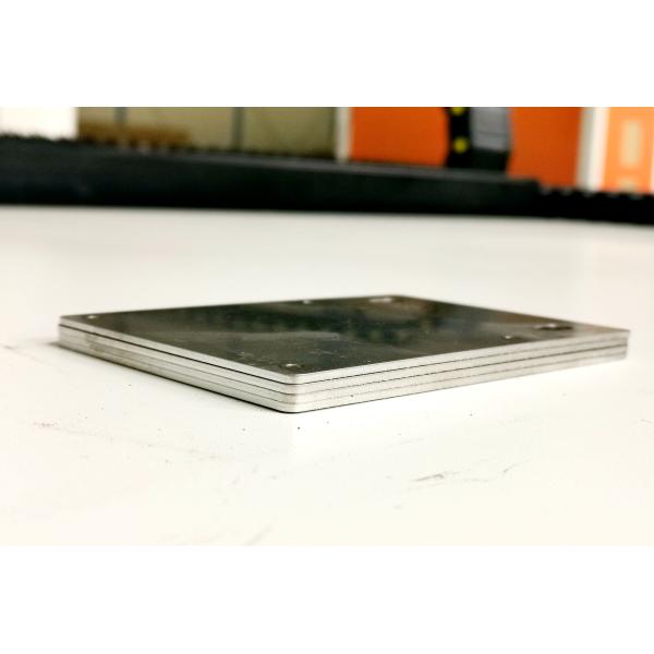 Лазер Метал охладитель воды оборудования вырезывания лазера волокна оборудование/3кв вырезывания