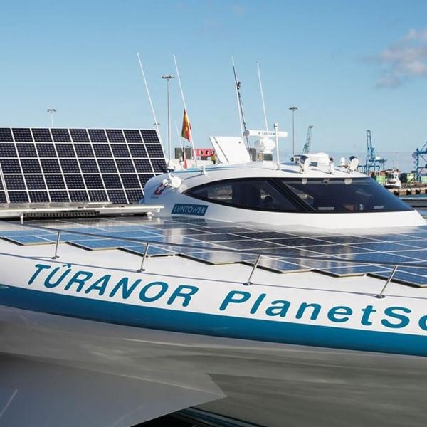 Ultrathin HCF Cell Mono Semi Flexible Solar Panel For Electrical Cars And Grid Solar Systems Meets Industry Standards