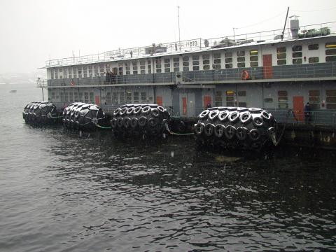 пневматические резиновые обвайзеры Иокогама обвайзера 50Kpa с сетью цепи автошины