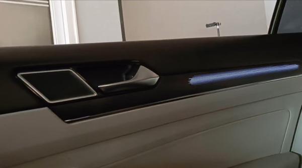 Ambient lights Rainbow symphony dynamic Quince wood Pattern Model for VW Magotan B8(2017-2023)