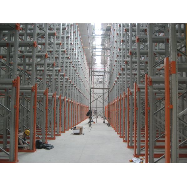 Industrial Heavy-Duty Drive-In Pallet Racking System