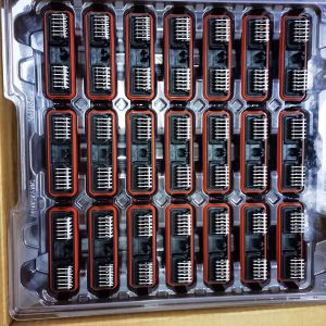 DTM13-12PA-12PB-R008 TE Connectivity Deutsch Connectors Right Angle 24 Circuit Dual Row 250 VAC Through Hole Deutsch Header