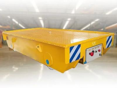 4 Wheels Railroad Track Cars , Electric Flat Car 15 Ton Load Capacity 7000mm Wheelbase