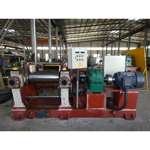 XK-300 Rubber Mixing Mill with Chilled Alloy Cast Iron Rolls Water Cooling and Auto Reversing Panel